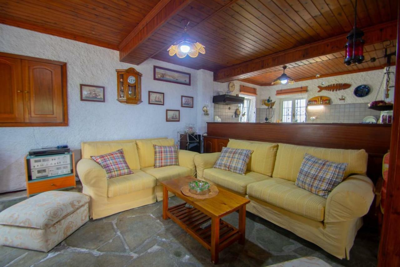 Traditional Village House Meson Yerakarion Ngoại thất bức ảnh