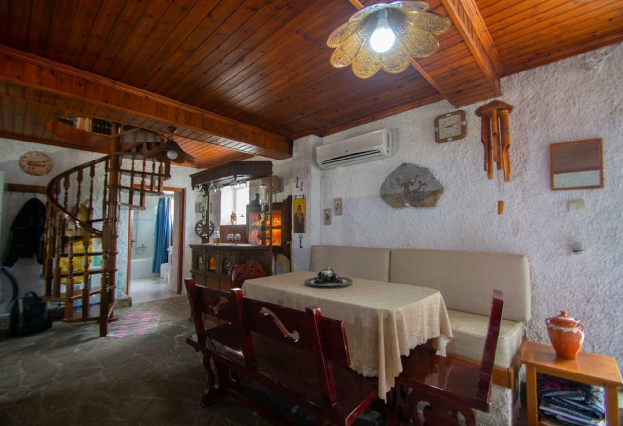 Traditional Village House Meson Yerakarion Ngoại thất bức ảnh