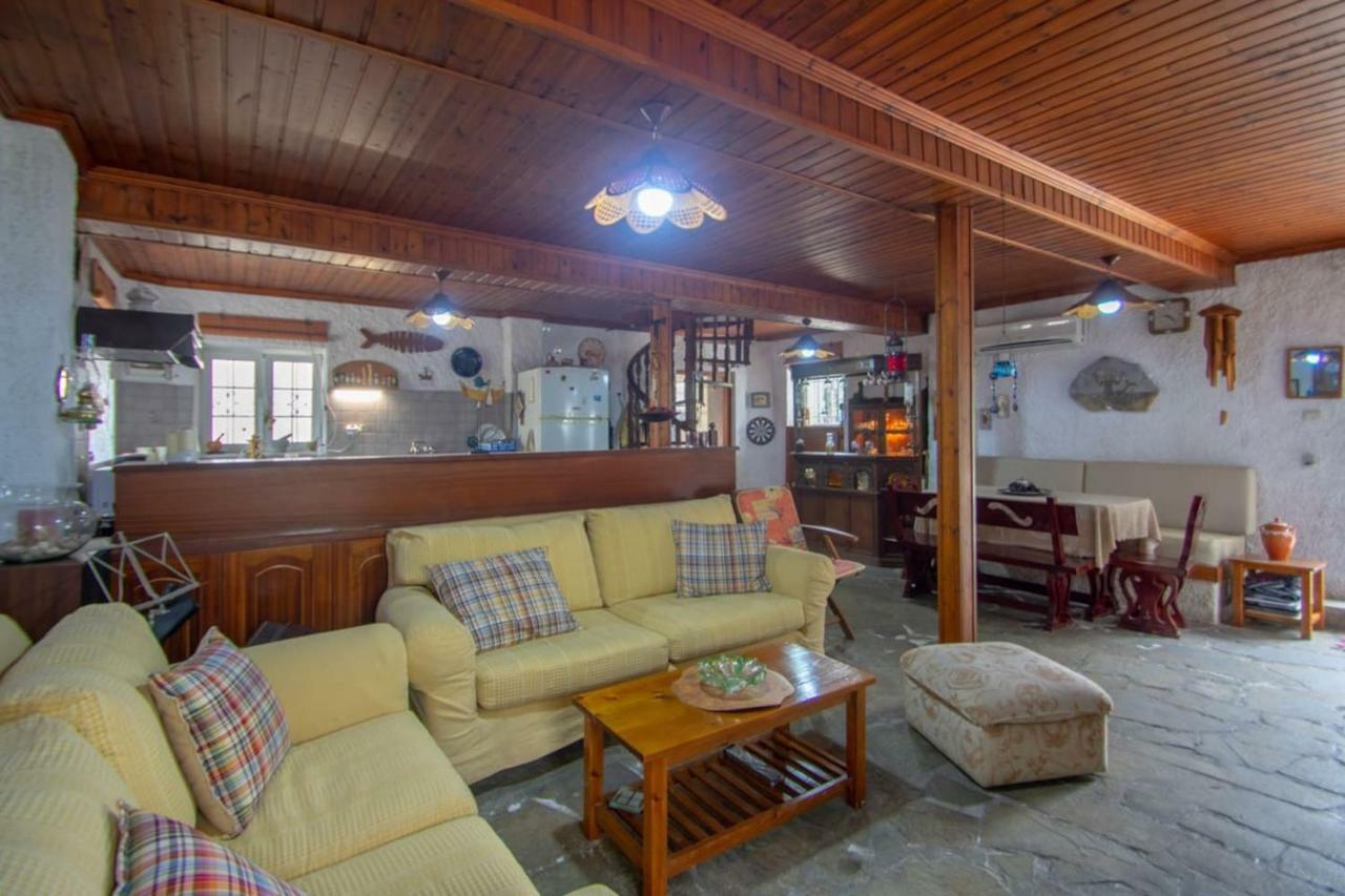 Traditional Village House Meson Yerakarion Ngoại thất bức ảnh